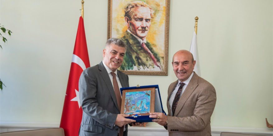 Yunanistan’ın İzmir Başkonsolosu Alexandros Kostas, Başkan Soyer’i ziyaret etti